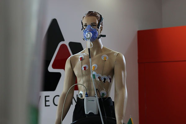 Picture of سیستم ارگواسپیرومتری ( CPET ) : مدل VO2 Max Finder