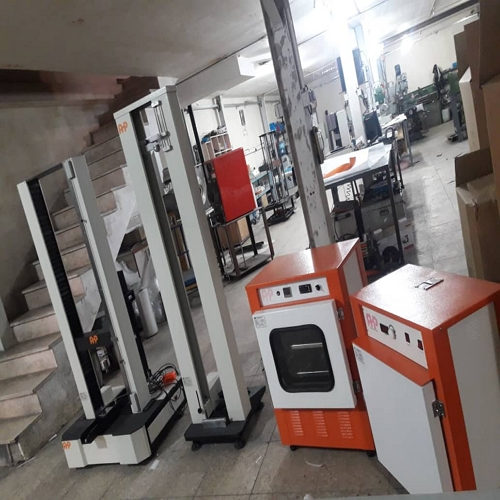 تصویر  دستگاه تست ضربه سقوطی پروفیل upvc