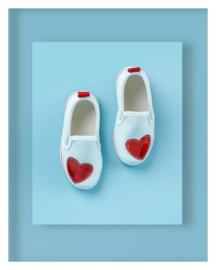 تصویر  کفش بچگانه اسپرت