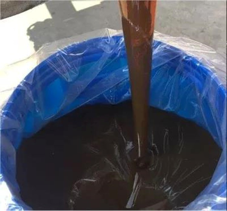 تصویر  CAS 27176-87-0 fast delivery laundry cream raw material LABSA dodecylbenzenesulphonic acid