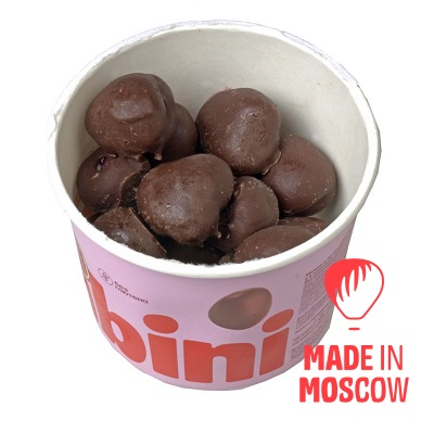 Picture of Quickly frozen raspberries in white and milk chocolate without sugar, Frambini