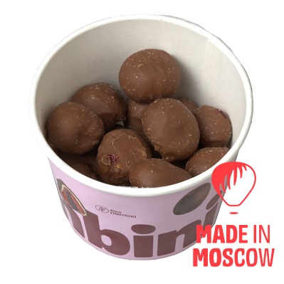 Picture of Quickly frozen raspberries in white and milk chocolate, Frambini