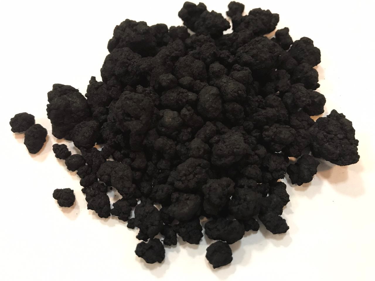 تصویر  پیگمنت مشکی ( دوده میکرونیزه )