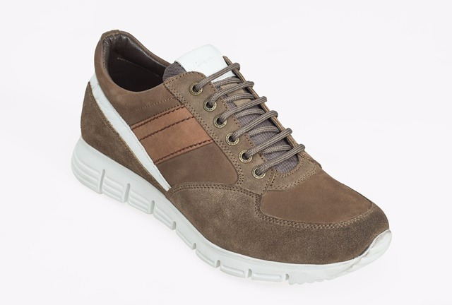 تصویر  کفش اسپورت مردانه کامفورت تمام چرم با زیره EVA کد 042