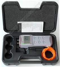 تصویر  مانومتر دیجیتالی