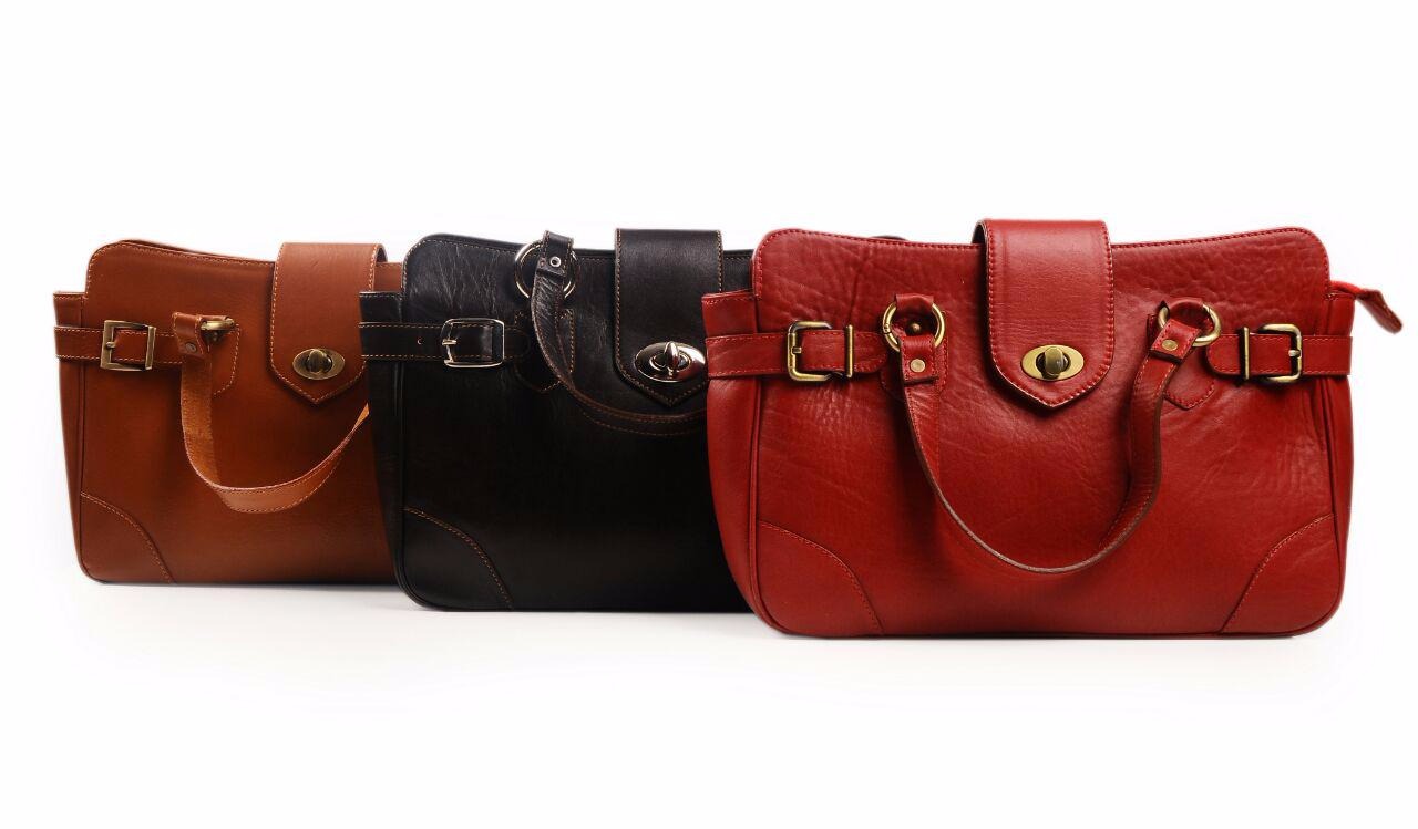 Picture of کیف دوشی جلو پیچک دار